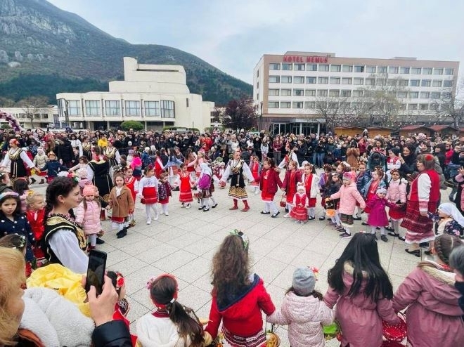 Тържествено и с много положителни емоции отбелязаха Лазаровден във Враца По