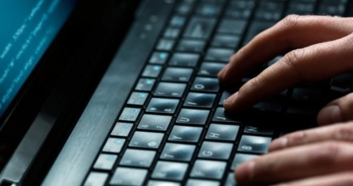 Хакери са откраднали лични и финансови данни на 380 хиляди