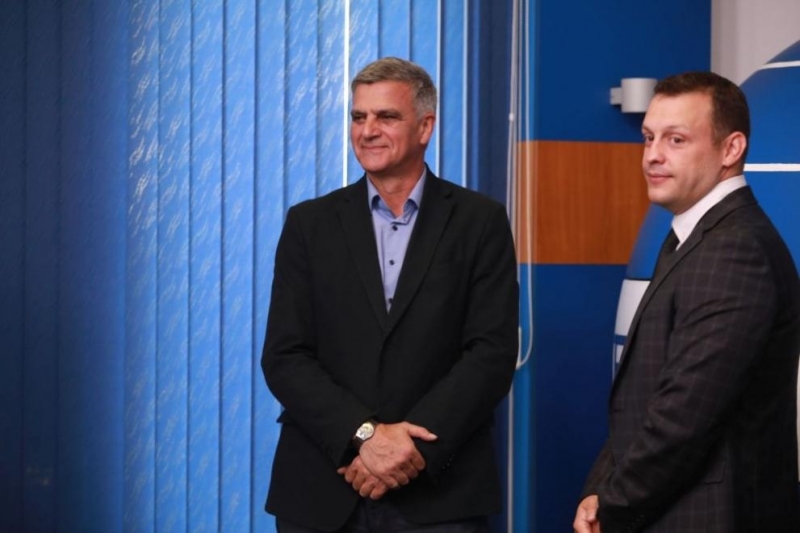 Влизам в политиката защото имам дълг пред Отечеството на което