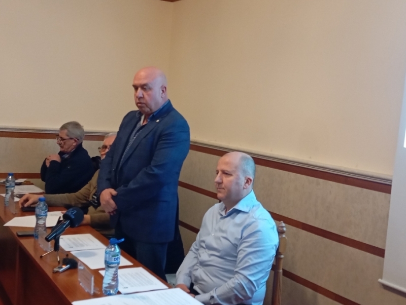 Проектът за цялостна реконструкция и модернизация на Медицински център Вършец