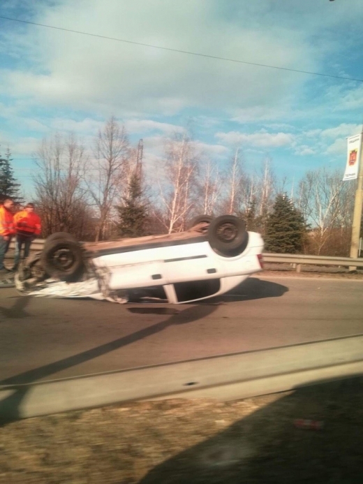 Жестока верижна катастрофа е станал в Перник преди минути съобщи