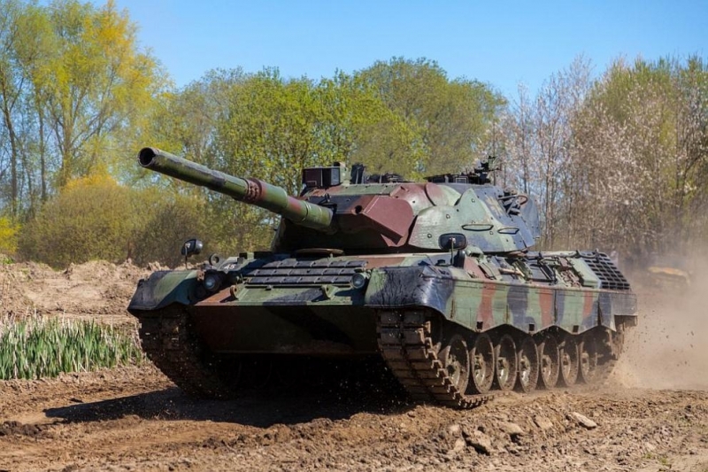 Германското правителство одобри доставката на 88 стари танка Леопард 1  за Киев