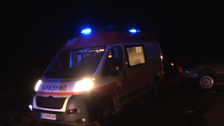 Младеж е в кома след катастрофа между две коли край Арбанаси