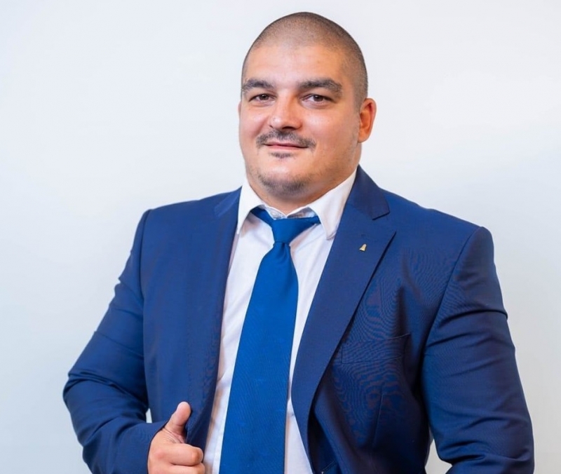 Росен Петков отвя опонентите си и спечели надпреварата за кмет