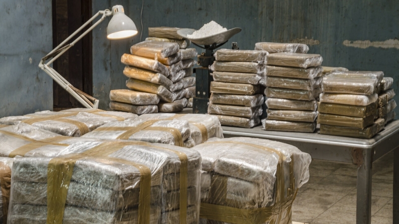 Австралийската полиция съобщи че е заловила най голямото количество хероин откривано