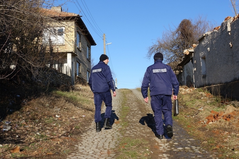Полицаи са хванали младеж от врачанското село Попица нарушил наложеното