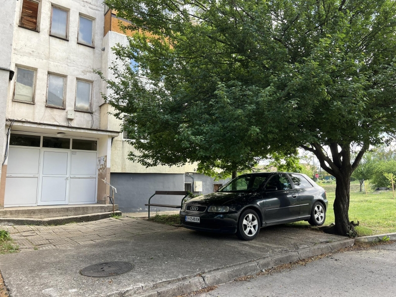 Наглите шофьори във Враца продължават с изцепките си научи агенция