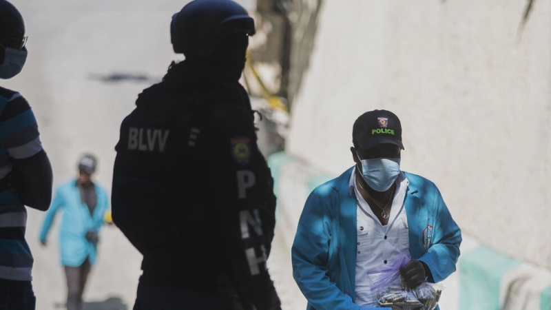 В Хаити бяха убити четирима и арестувани двама от предполагаемите