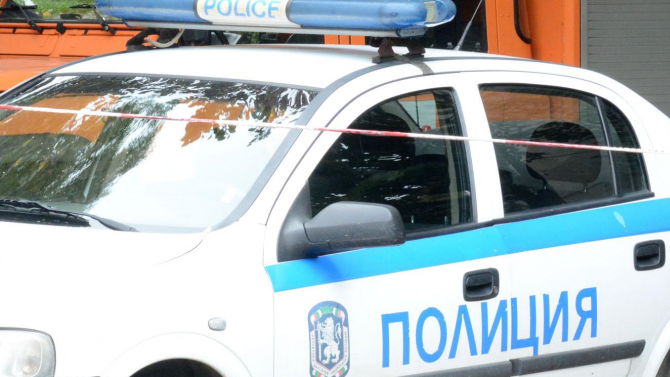Побеснял мъж е нападнал служителка на Община Вършец научи агенция
