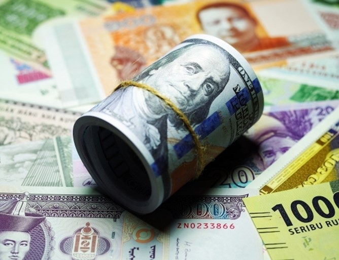 Според данни на Държавното валутно управление на Китай до края