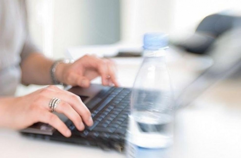 Правителството на Хонконг разреши на държавните служители да не се връщат