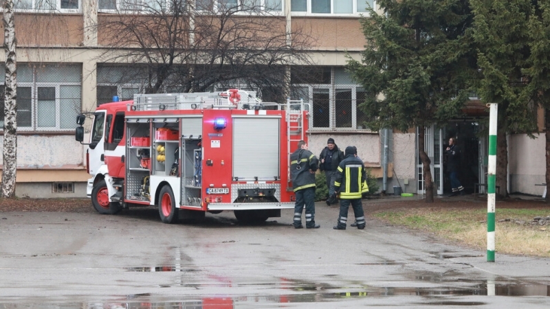 Електрическо табло се е подпалило днес следобед в Езиковата гимназия Д р Петър Берон