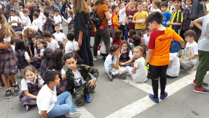 Двама души са починали и 43 ма са ранени по време