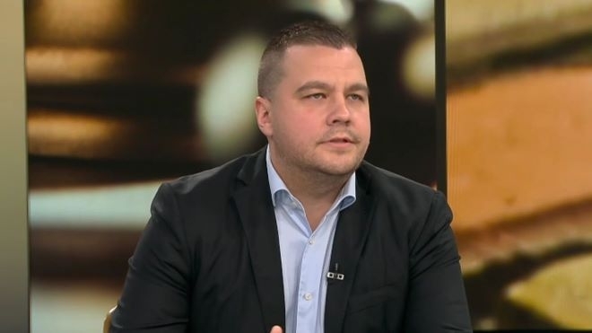 Балабанов: Нямаме работещи институции, изпаднали са в политическа криза