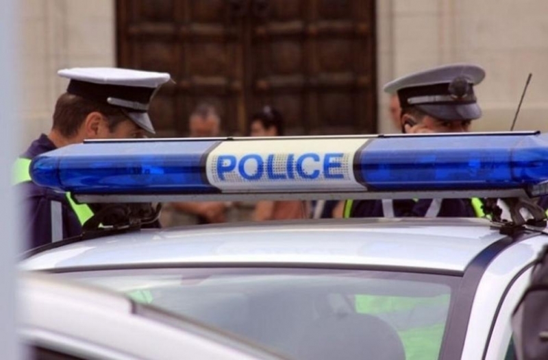 Хванаха шестима непълнолетни за кражба от магазин в село Узунджово