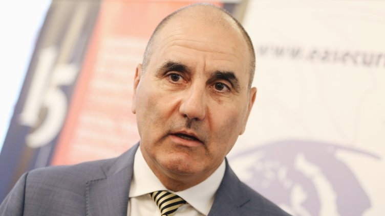 Цветанов: Борисов държи ГЕРБ като заложник