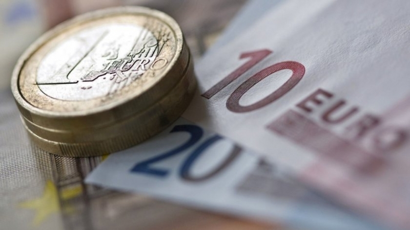 Еврозоната вероятно ще влезе в рецесия през втората половина на