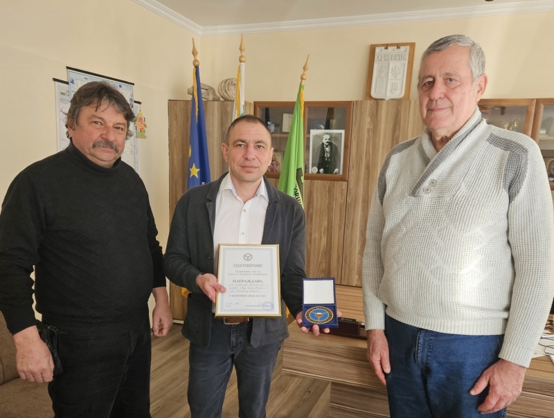 Кметът на Берковица Радослав Найденов бе награден от Съюза на