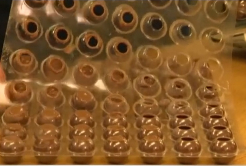 Броени дни преди кралската сватба на годината в кухнята на