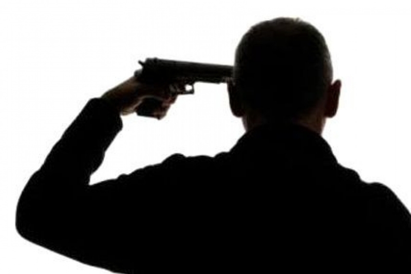 Млад мъж се самоуби пред приятелката си, съобщи Haskovo.net. Кървавата