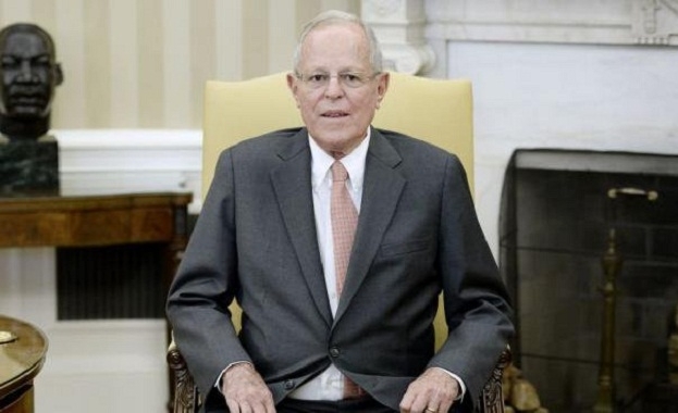 Президентът на Перу Педро Пабло Кучински подаде оставка малко преди