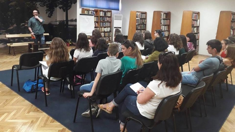 Първи курс по творческо писане събра бъдещи писатели в регионална библиотека Михалаки Георгиев във Видин