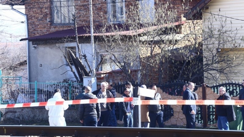 Село Ябълчево, община Руен, област Бургас почерня от полиция след