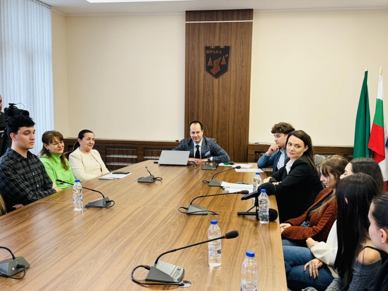 Равносметката за работата на Общинската академия Математика през първия учебен