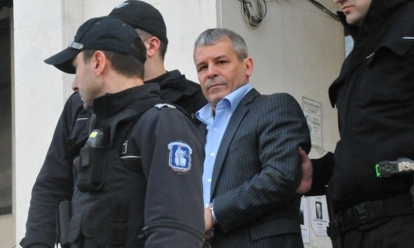 Полицаи блокираха Монтана заради Георги Вълев от "Килърите"