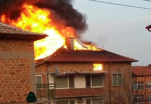 Пожар вилня в къща във Видинско и нанесе големи щети