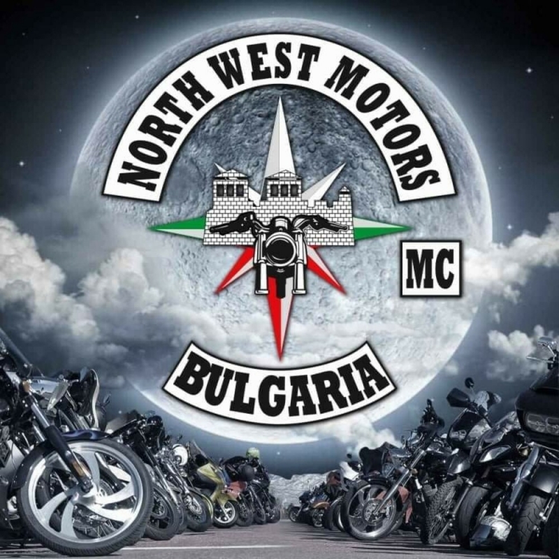 С ритуален водосвет за здраве пред катедралния храм Свети Димитър