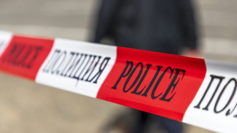 Откриха тяло на мъж със следи от насилие в мазе