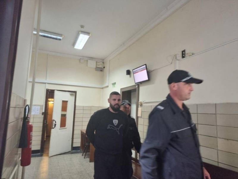 Георги Георгиев обвиняем за нападението на 18 годишната Дебора Михайлова остава