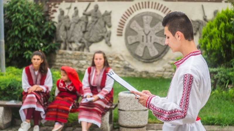 На 24 юни в АК Калето беше честван Еньовден Старият