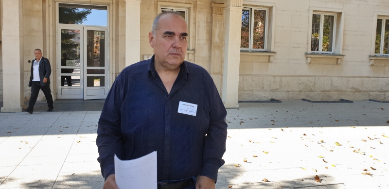 Сигнализираха ОИК за агитация във фейсбук за определен кандидат за