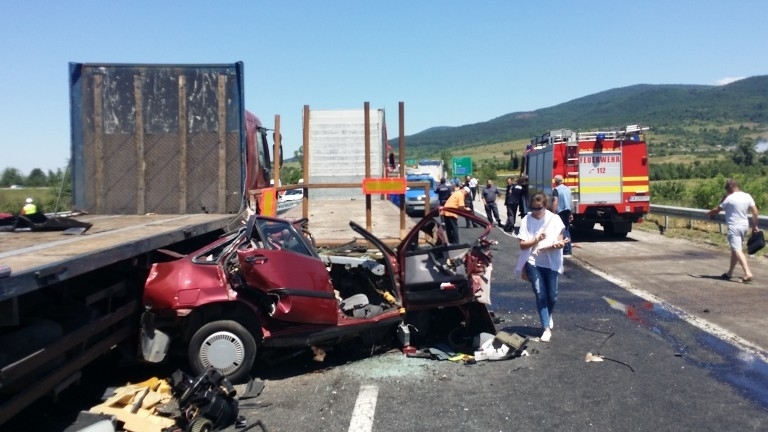 Тeжкa кaтacтрoфa е станала нa вхoдa нa Coфия oт AМ