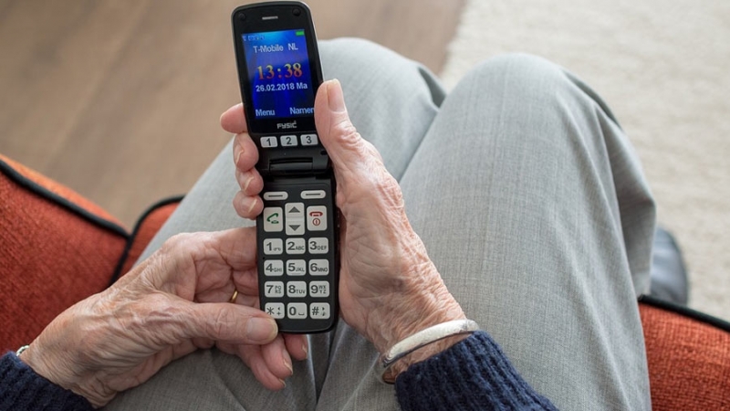 Участник в две телефонни измами е задържан след незабавна професионална