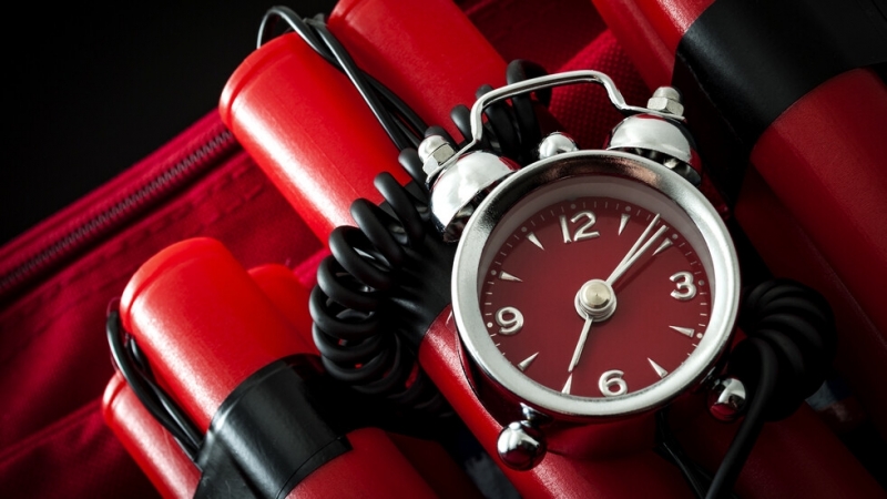 Сигнали за бомба в посолствата на Франция и САЩ в София