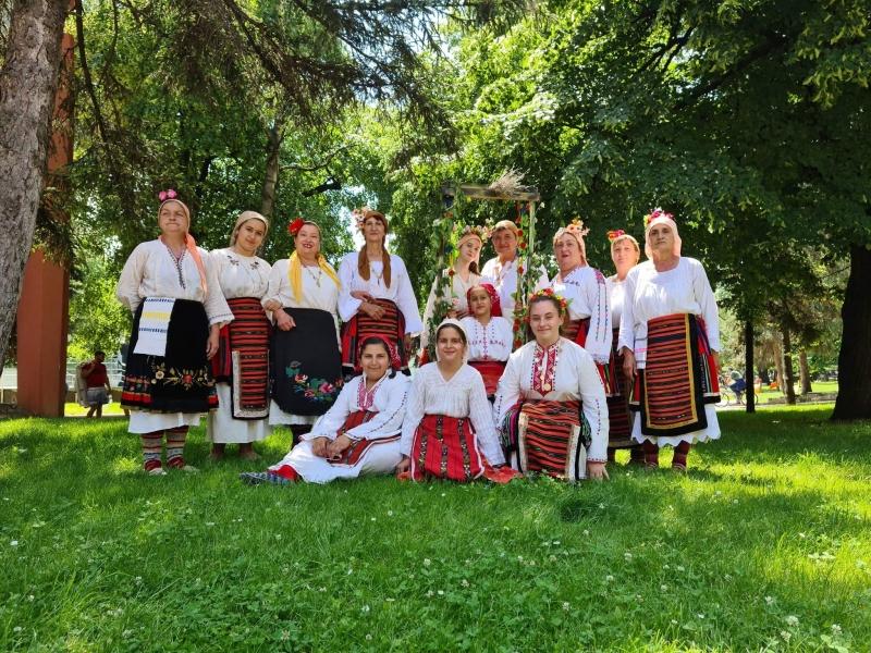 Ансамбъл за изворен фолклор Боровчани при НЧ Развитие 1927