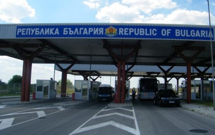 На гранично контролно пропускателен пункт Лесово е бил задържан мъж на