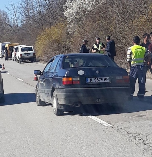 Пътен инцидент е станал преди броени минути на главен път