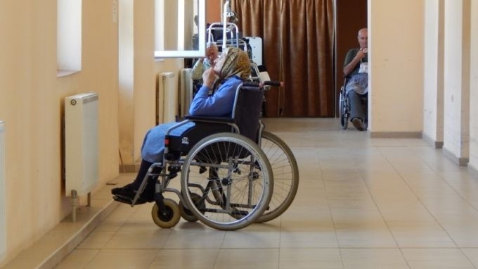 Положителен резултат за коронавирус днес са отчели пробите на 15