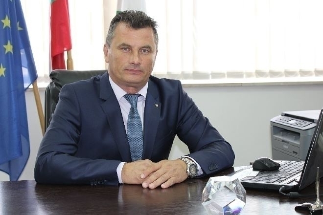 Поздрав от кмета на Бяла Слатина по повод Деня на народните будители