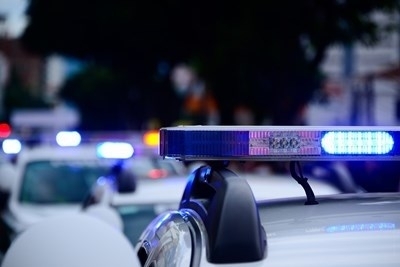 Полицията в Благоевгад издирва шофьор който избягал след катастрофа По