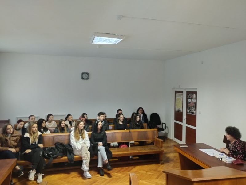 Десетокласници от Монтана се запознаха със съдебната власт