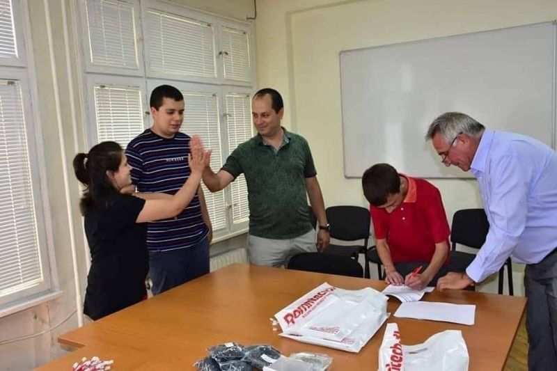 Кметът Калин Каменов подписа договор за предоставяне на новите социални