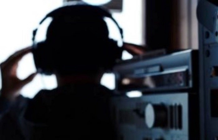 Журналисти дисиденти и активисти за защита на човешките права са