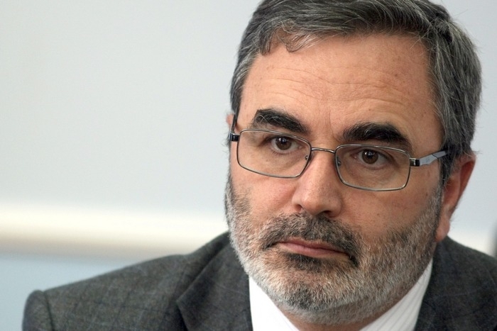 Заразяването с COVID 19 сега става по лесно заяви главният държавен здравен