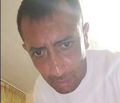 Не с чаршав а с връзка на обувка се е