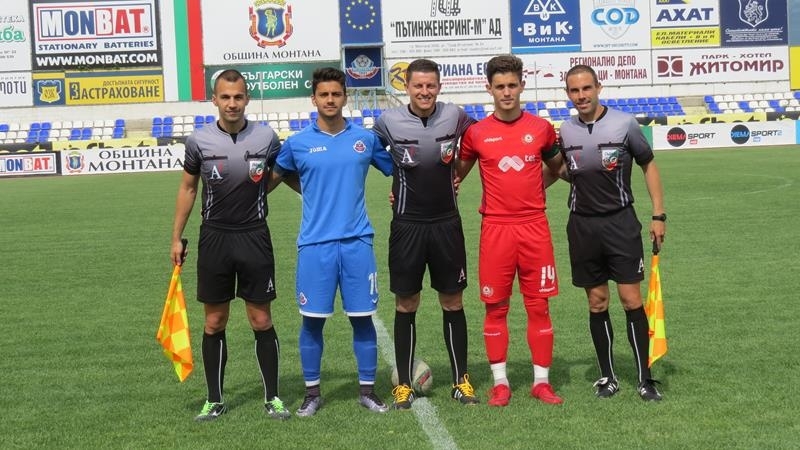 Юношите старша възраст на Монтана допуснаха тежка домакинска загуба с